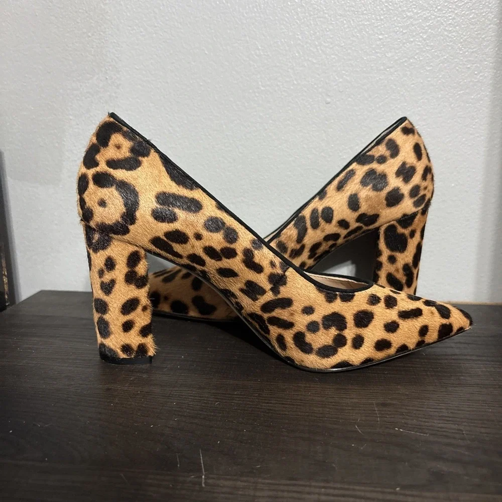 Antonio Melani Women's cheetah print heels Pumps Shoes size 6.5 Calf Hair